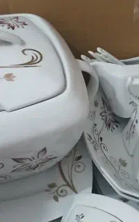 سرویس چینی ۱۸ نفره