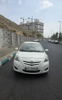 تویوتا یاریس صندوق دار مدل 2008 فوق العاده سالم