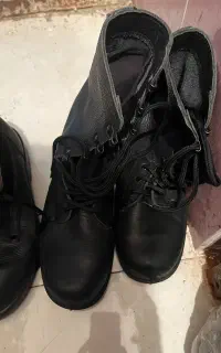 دو  جفت پوتین سربازی