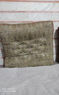 پشتی سنتی