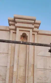 سنگ کاری کاشی و سرامیک کاری .