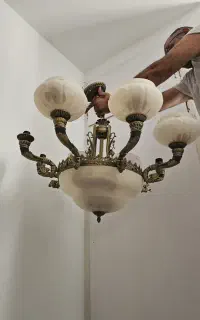 لوستر ۸ شعله شیک و سنگین