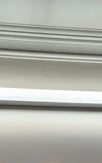 ۳ عدد چراغ مهتابی به همراه پایه