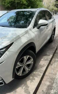 لکسوس nx300 2015