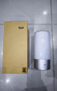 چراغ خواب شیائومی Yeelight LED Bedside Lamp