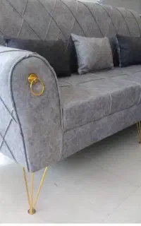 مبل اسکارلت به همراه جلومبلی فقط ۵۸/۵۰۰