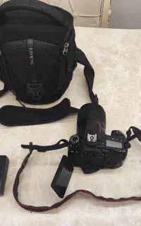 دوربین کانون 80D لنز ۱۸-۱۳۵