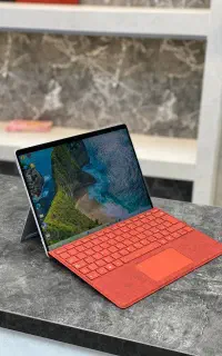 Microsoft Surface pro8