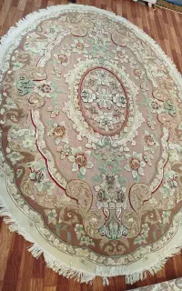 فرش خاص بیضی ۵۰۰ شانه گل برجسته سایز بزرگ