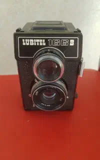 دوربین لوبیتل قدیمی