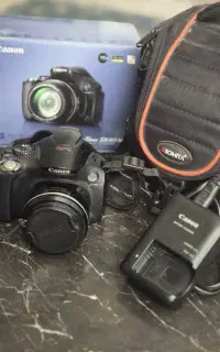 دوربین canon