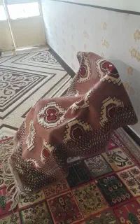 قالیچه دست بافت با هفتاد سال قدمت