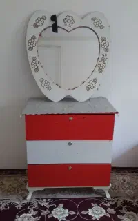 میز ارایش با ایینه MDF