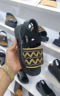 صندل ساحل 650 تومان