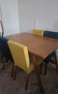 میز ناهارخوری ۴نفره