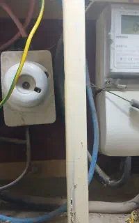 برق کارخدمات برق خانگی لاین نوری سیار