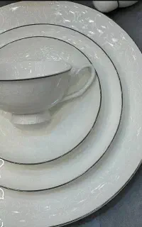 سرویس ۱۸ نفره چینی مقصود