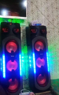 اسپیکر خانگی