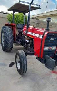 تراکتور‌۲۸۵تک‌مدل‌۹۳عروسک‌خانگی
