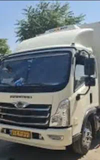 نیازمند به یک کامیونت ۶تن یخچالی هستیم فوری