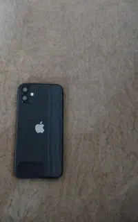 آیفون ۱۱