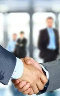 استخدام بازاریاب در یک شرکت بین المللی