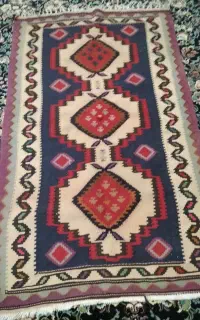 گلیم کناره  دستباف ۱۲۰در۶۰یانت قدیمی