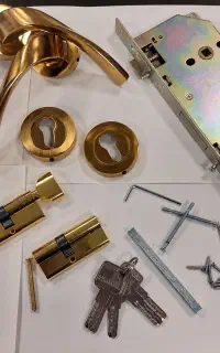 دستگیره درب اتاق