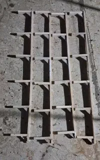 میخ.نشیمن گاه کبوتر