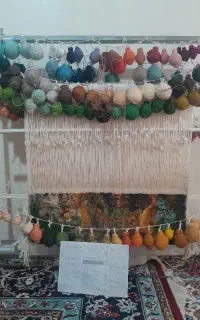 تابلوفرش بوسه بر آهو با دار آهنی چله کشی ابریشم