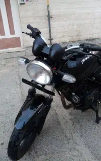 پالس 200