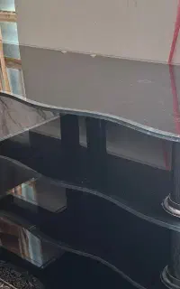 میز شیشه ای