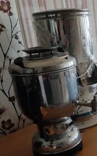 سماور و سبزی خورد کن