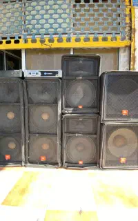ست باند جی بی ال (jbl)
