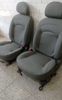 تودوزی و تعمیرات صندلی اتومبیل