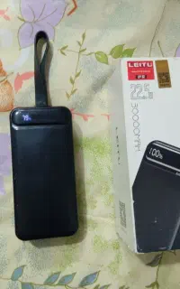 پاور بانک اصلی ۳۰۰۰۰۰ سوپرفست شارژ سالم