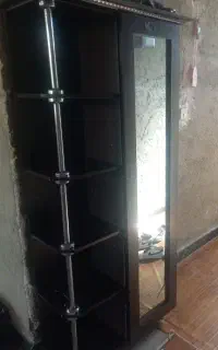 جاکفشی میز گل فرش