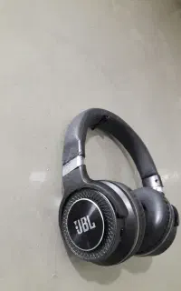 هدفون  JBL مدل  7700  در حد نو دارای بلوتوس