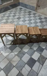 میز چوبی