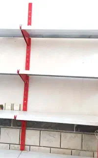 قفسه مغازه