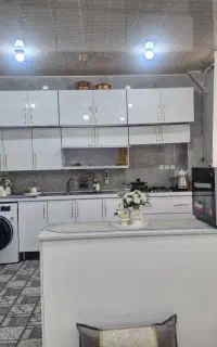 خونه سه طبقه جانبازان روبه آفتاب