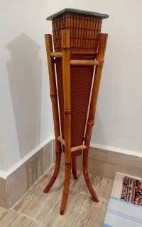 گلدان چوبی ایستاده