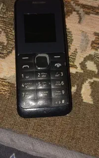 یک عددگوشی نوکیاساده