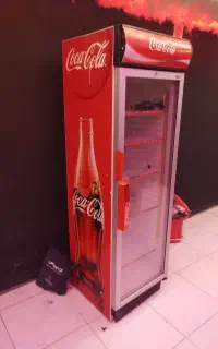 یخچال ایستاده نوشابه ای