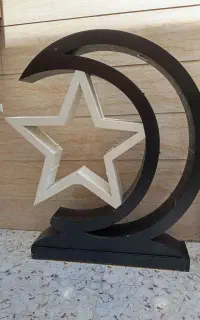 میز‌آرایش‌واستند