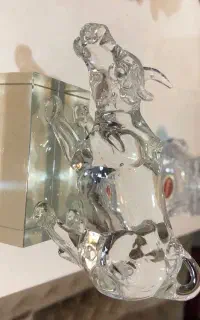 مجسمه کریستال گاو