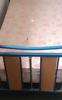تخت آهنی کودک