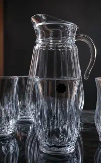 پارچ و لیوان