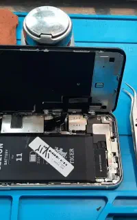 تعمیرات و خدمات گوشی همراه