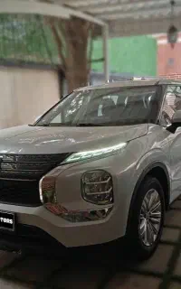 میتسوبیشی اوتلندر ۲۰۲۳ M line